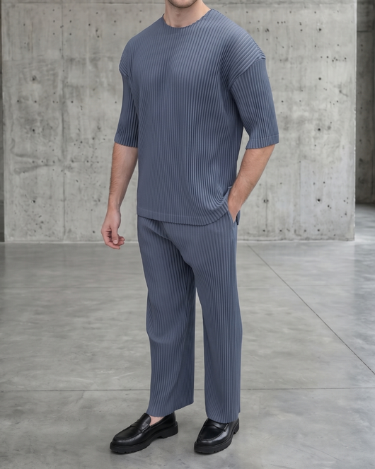 Pleated Trousers — Grey