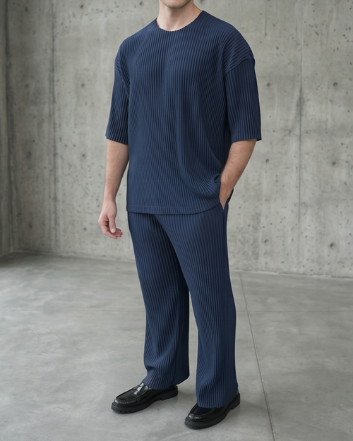 Pleated Trousers — Navy