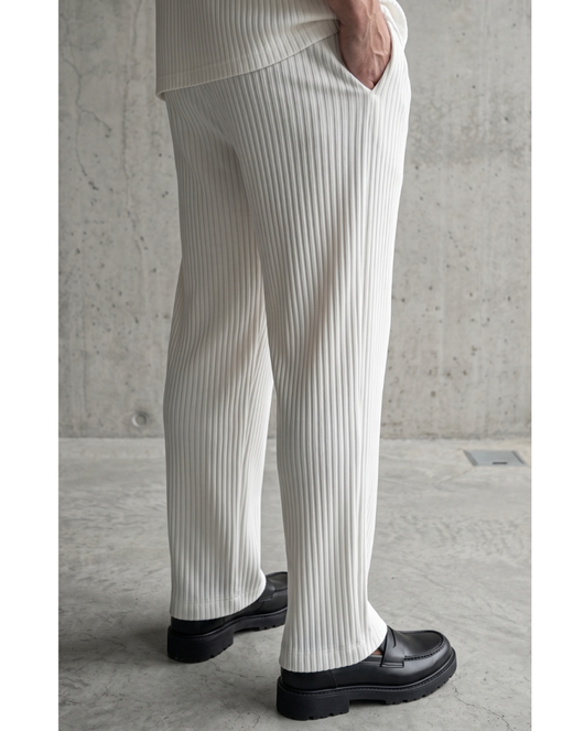 Pleated Trousers — Off White